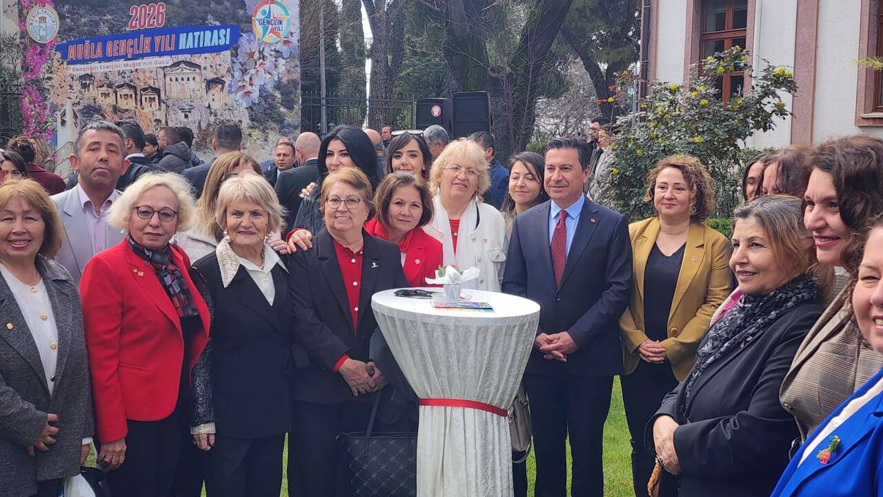 Muğla’da Protokol Bayramlaştı: Vali Akbıyık’tan Anlamlı Mesajlar 2